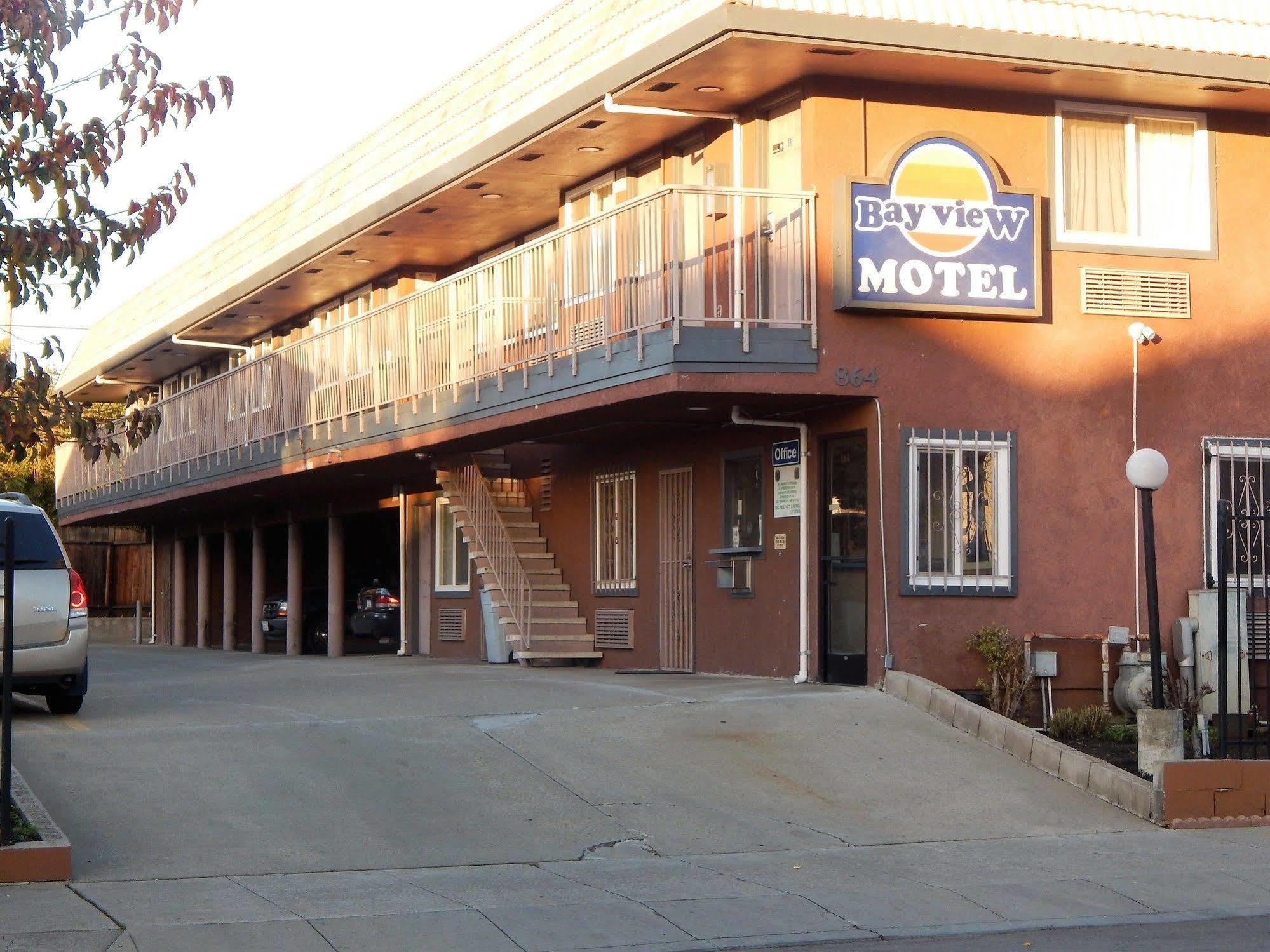 Bayview Motel Емеривил Екстериор снимка